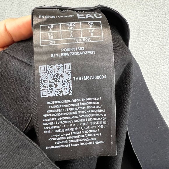 New GUESS WOMEN VIVA TWIST PONTE SKIRT SIZE SMALL - Picture 8 of 9